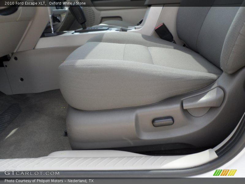 Oxford White / Stone 2010 Ford Escape XLT