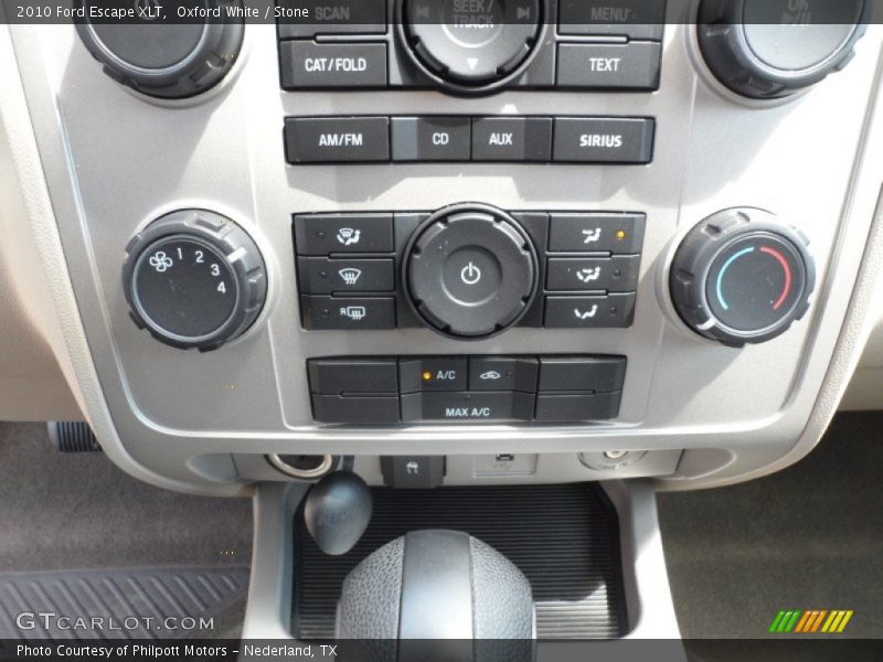 Oxford White / Stone 2010 Ford Escape XLT