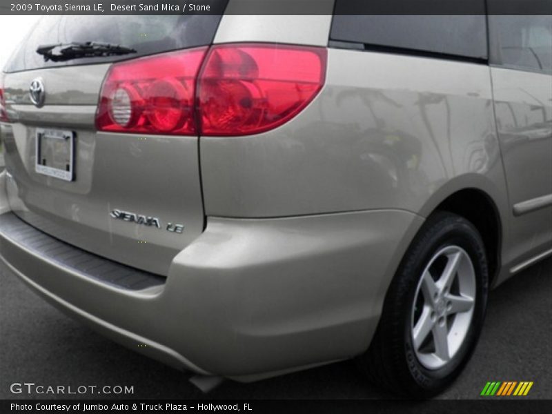 Desert Sand Mica / Stone 2009 Toyota Sienna LE