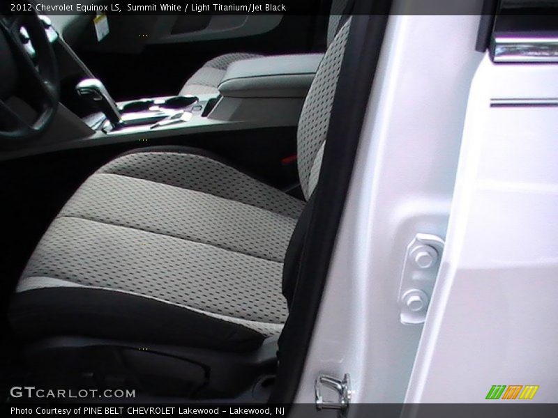 Summit White / Light Titanium/Jet Black 2012 Chevrolet Equinox LS