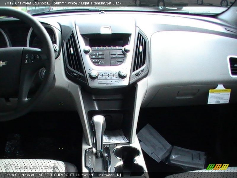 Summit White / Light Titanium/Jet Black 2012 Chevrolet Equinox LS