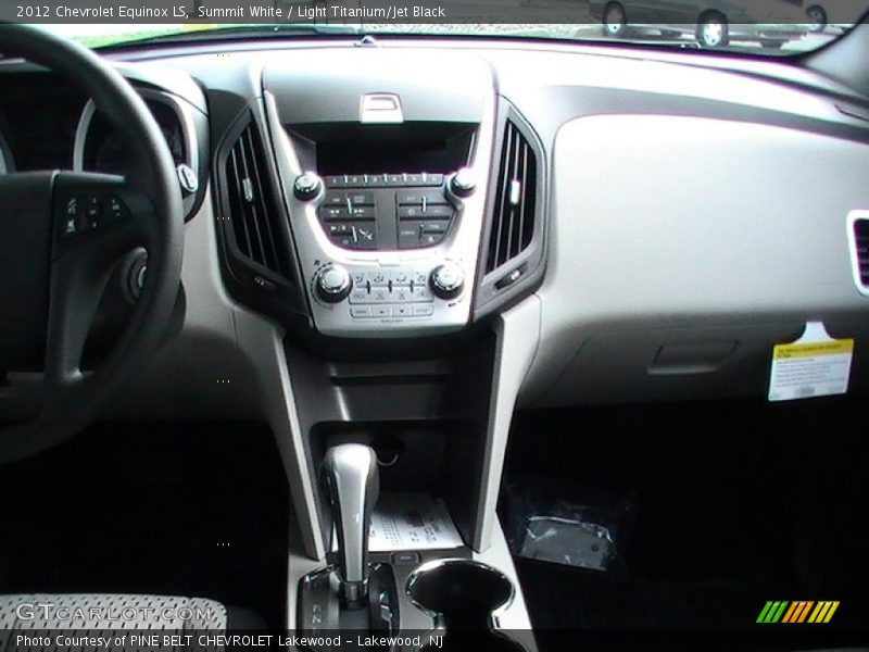 Summit White / Light Titanium/Jet Black 2012 Chevrolet Equinox LS