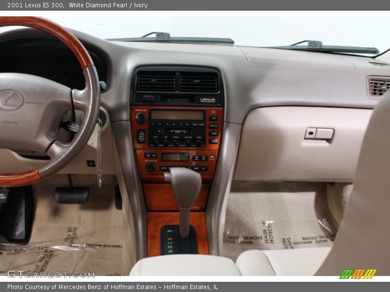 White Diamond Pearl / Ivory 2001 Lexus ES 300