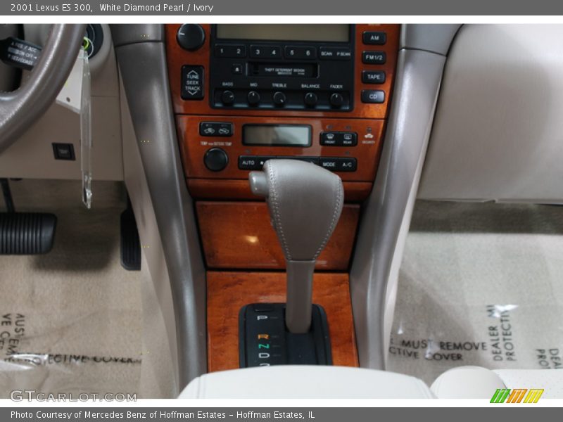 White Diamond Pearl / Ivory 2001 Lexus ES 300