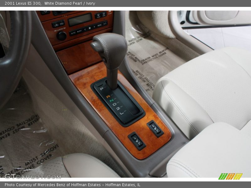 White Diamond Pearl / Ivory 2001 Lexus ES 300