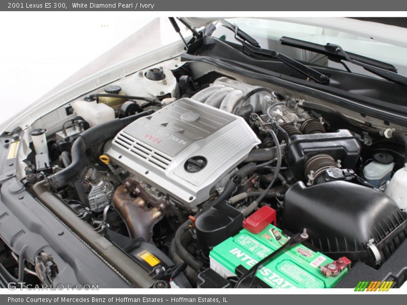 White Diamond Pearl / Ivory 2001 Lexus ES 300