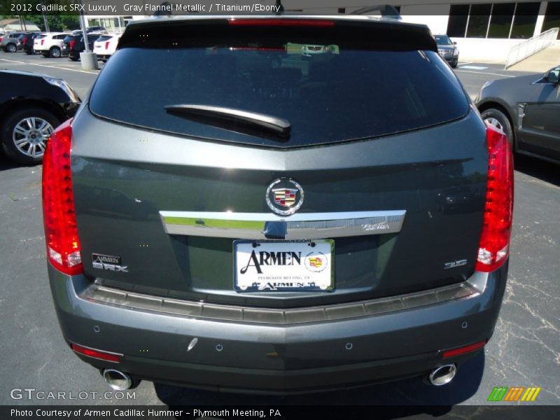 Gray Flannel Metallic / Titanium/Ebony 2012 Cadillac SRX Luxury
