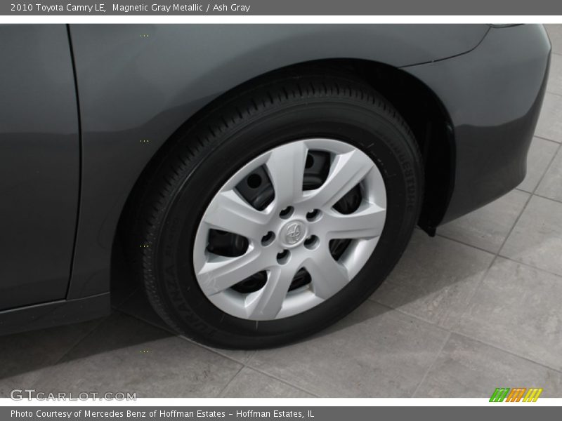 Magnetic Gray Metallic / Ash Gray 2010 Toyota Camry LE