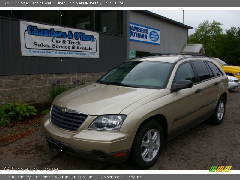 Linen Gold Metallic Pearl / Light Taupe 2005 Chrysler Pacifica AWD