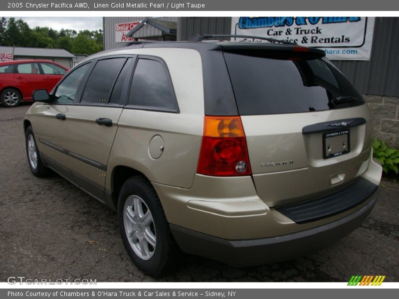 Linen Gold Metallic Pearl / Light Taupe 2005 Chrysler Pacifica AWD