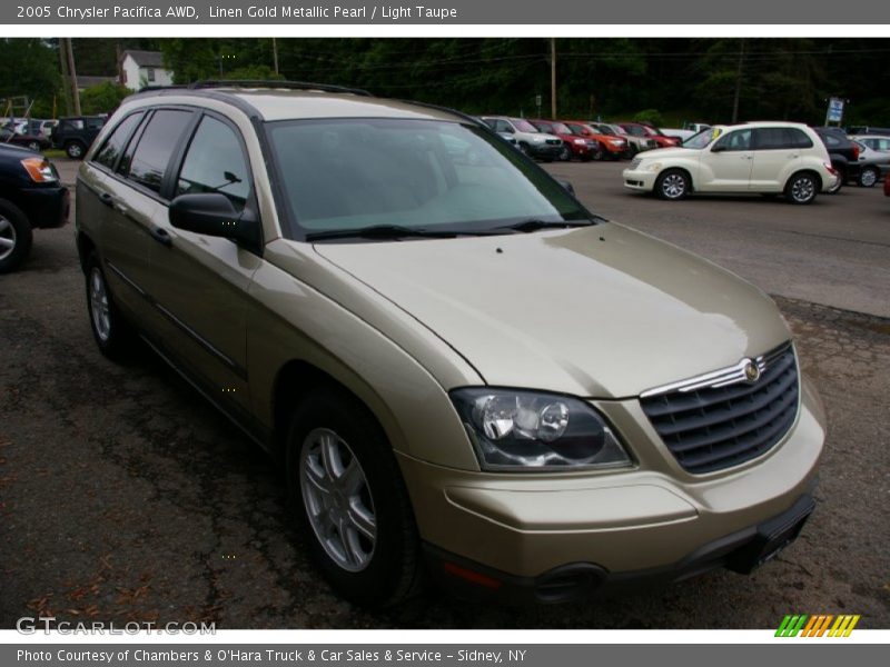 Linen Gold Metallic Pearl / Light Taupe 2005 Chrysler Pacifica AWD