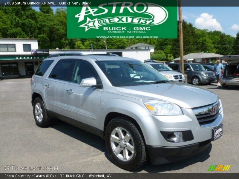 Quicksilver / Black 2009 Saturn Outlook XR AWD