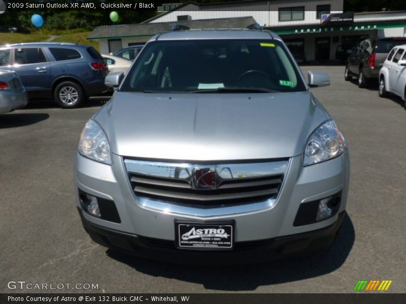 Quicksilver / Black 2009 Saturn Outlook XR AWD