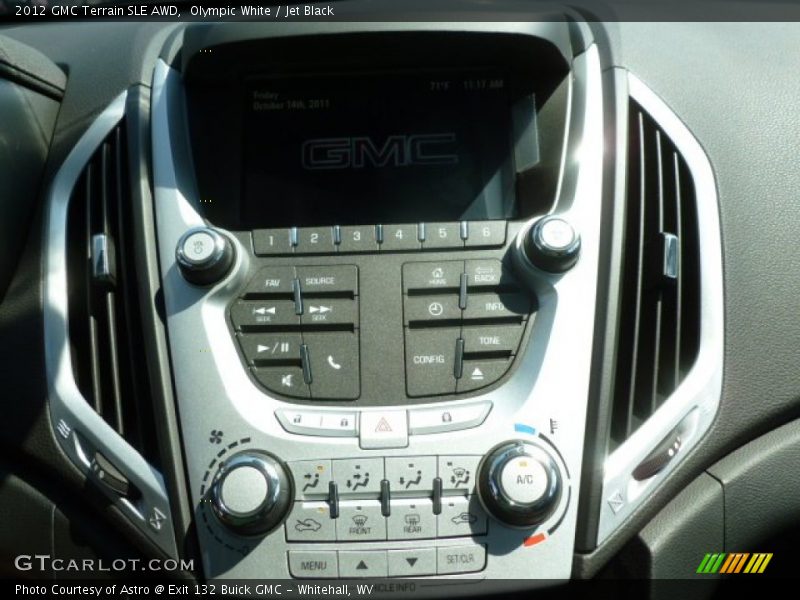 Olympic White / Jet Black 2012 GMC Terrain SLE AWD