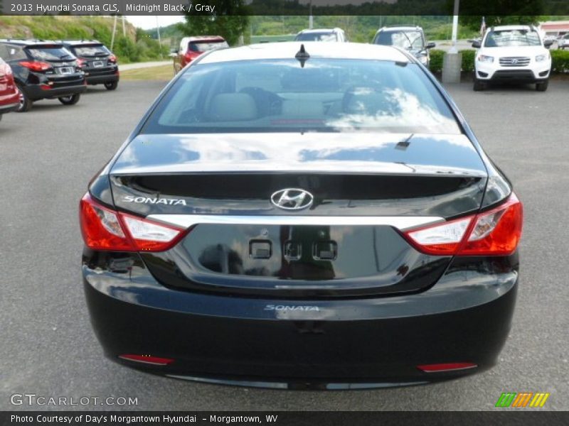 Midnight Black / Gray 2013 Hyundai Sonata GLS