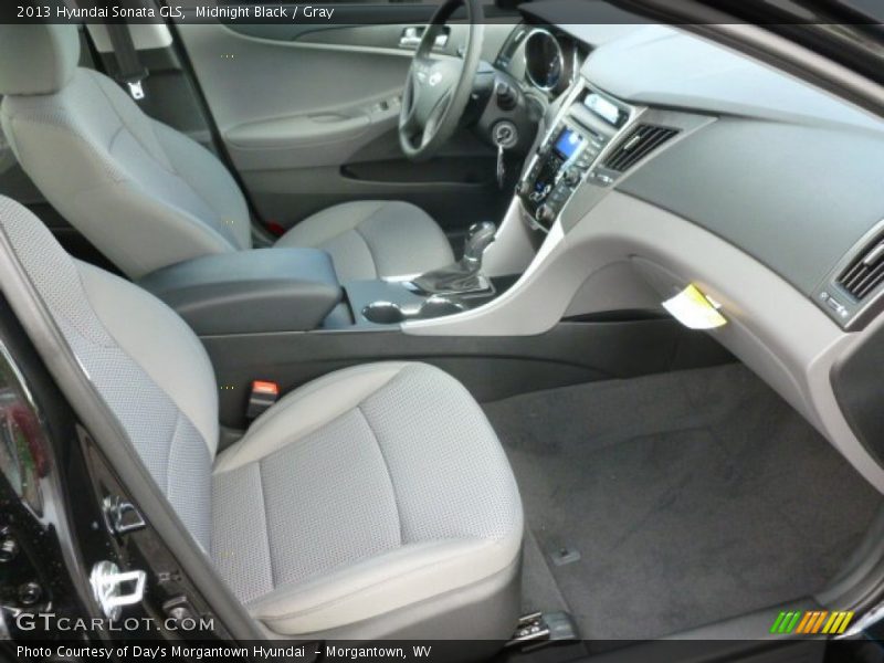 Midnight Black / Gray 2013 Hyundai Sonata GLS