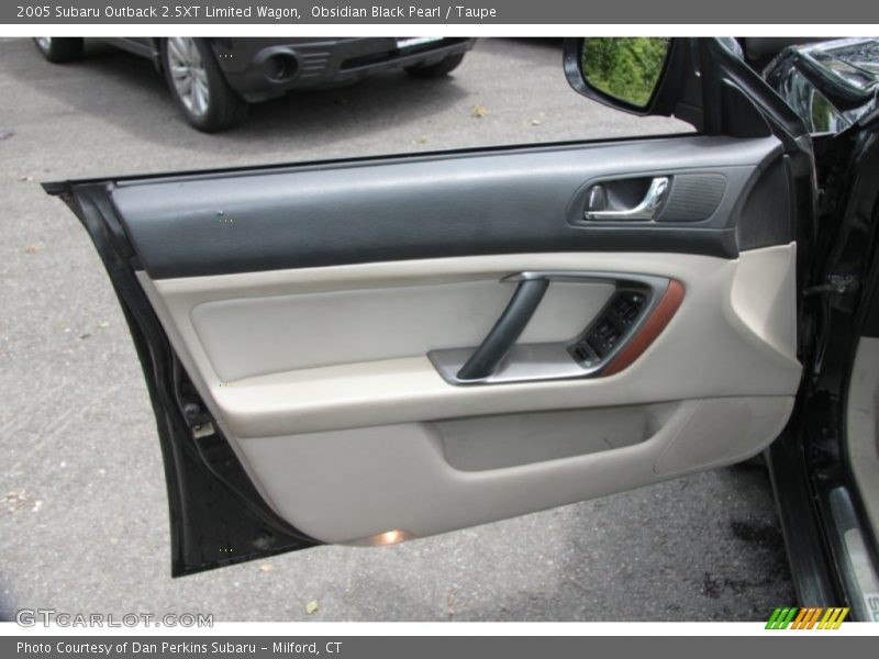 Obsidian Black Pearl / Taupe 2005 Subaru Outback 2.5XT Limited Wagon