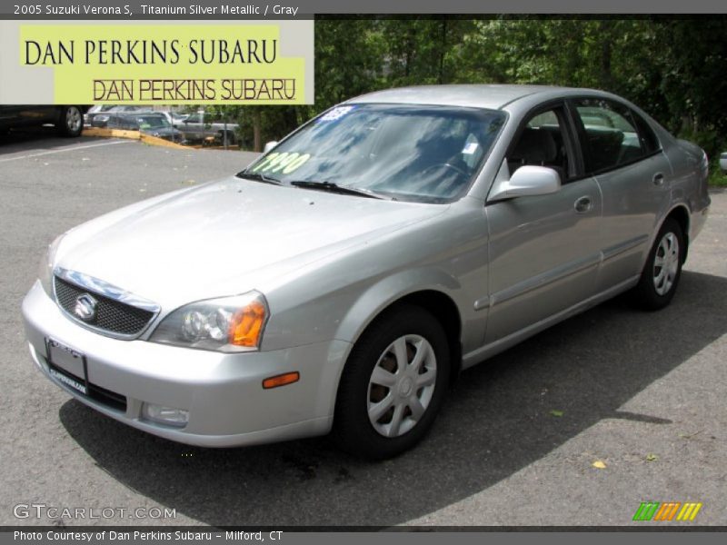 Titanium Silver Metallic / Gray 2005 Suzuki Verona S