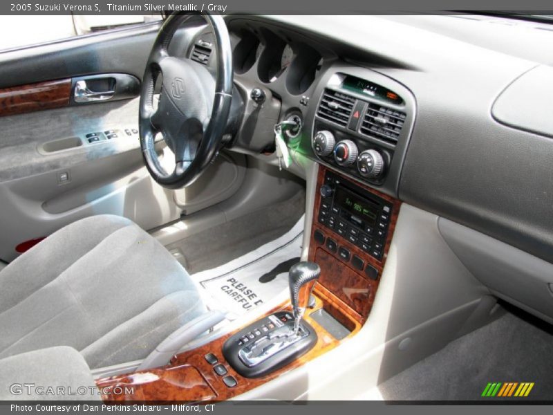 Titanium Silver Metallic / Gray 2005 Suzuki Verona S
