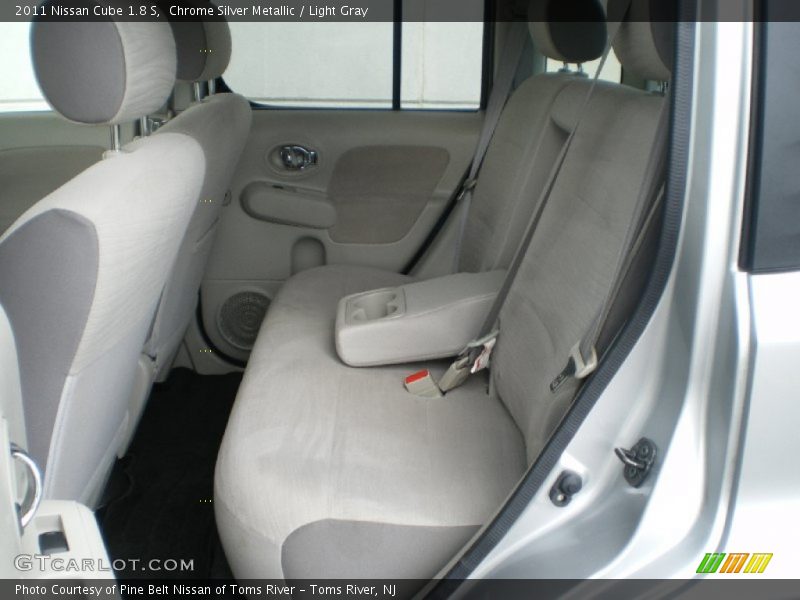 Chrome Silver Metallic / Light Gray 2011 Nissan Cube 1.8 S