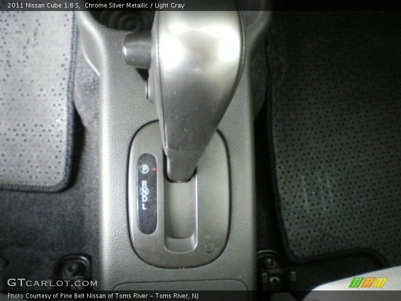 Chrome Silver Metallic / Light Gray 2011 Nissan Cube 1.8 S