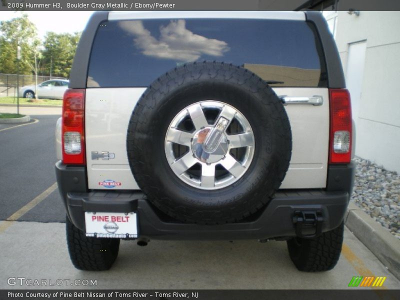 Boulder Gray Metallic / Ebony/Pewter 2009 Hummer H3