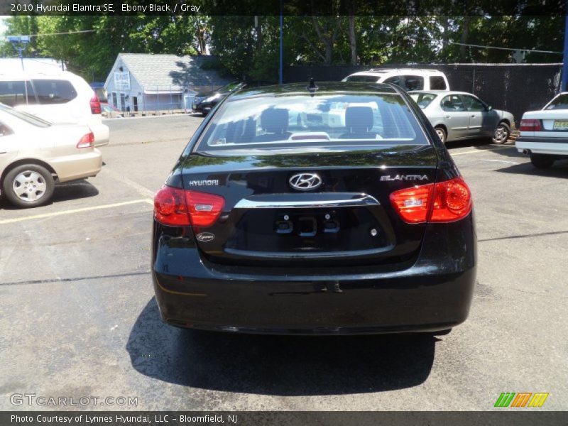 Ebony Black / Gray 2010 Hyundai Elantra SE