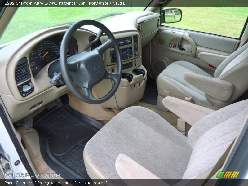  1999 Astro LS AWD Passenger Van Neutral Interior