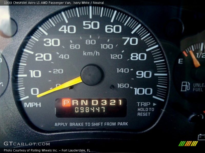 Ivory White / Neutral 1999 Chevrolet Astro LS AWD Passenger Van