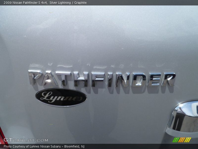Silver Lightning / Graphite 2009 Nissan Pathfinder S 4x4