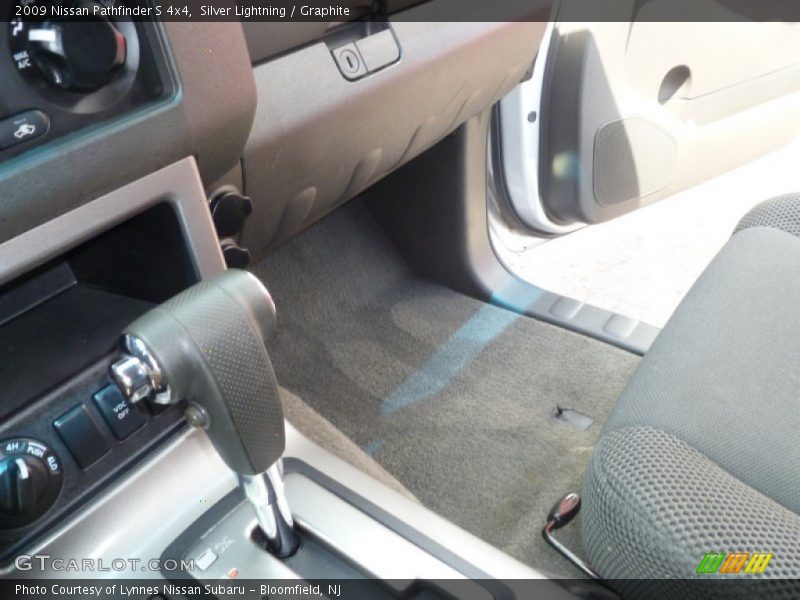 Silver Lightning / Graphite 2009 Nissan Pathfinder S 4x4