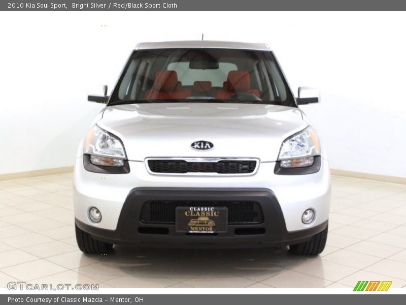 Bright Silver / Red/Black Sport Cloth 2010 Kia Soul Sport