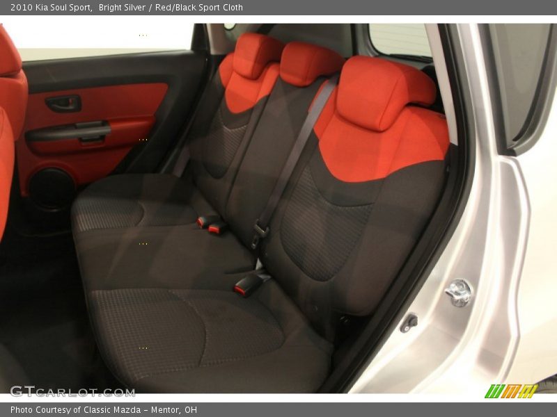 Bright Silver / Red/Black Sport Cloth 2010 Kia Soul Sport
