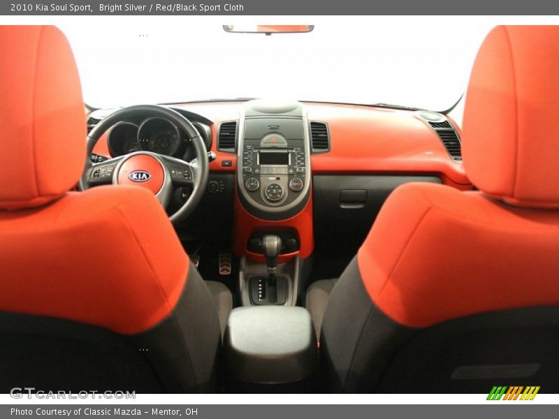 Dashboard of 2010 Soul Sport