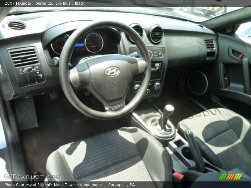 Black Interior - 2007 Tiburon GS 