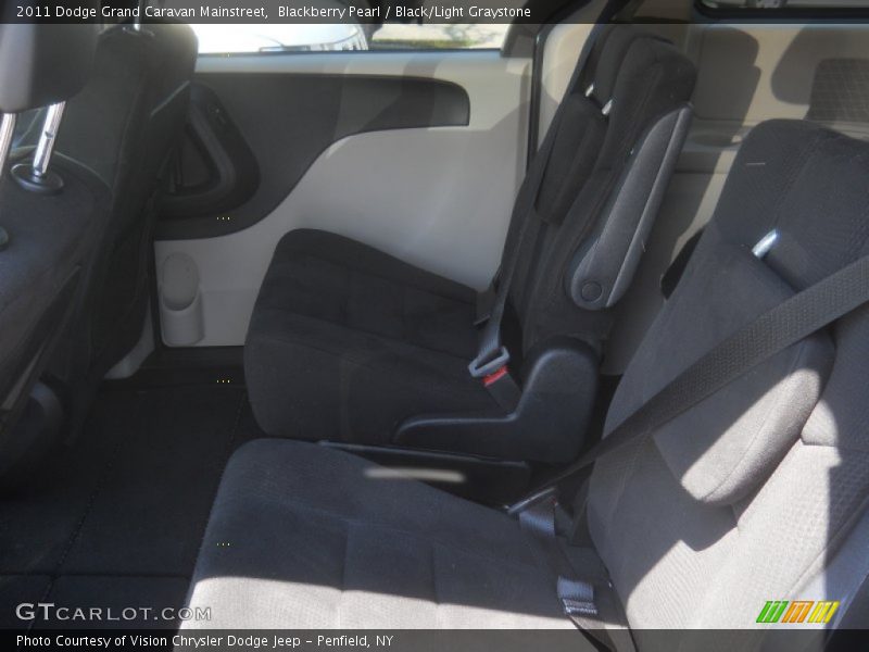 Blackberry Pearl / Black/Light Graystone 2011 Dodge Grand Caravan Mainstreet