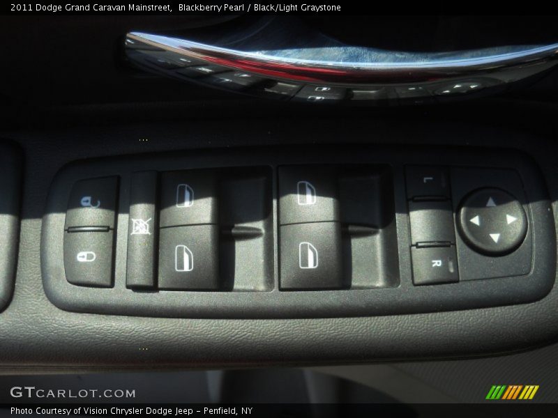 Blackberry Pearl / Black/Light Graystone 2011 Dodge Grand Caravan Mainstreet