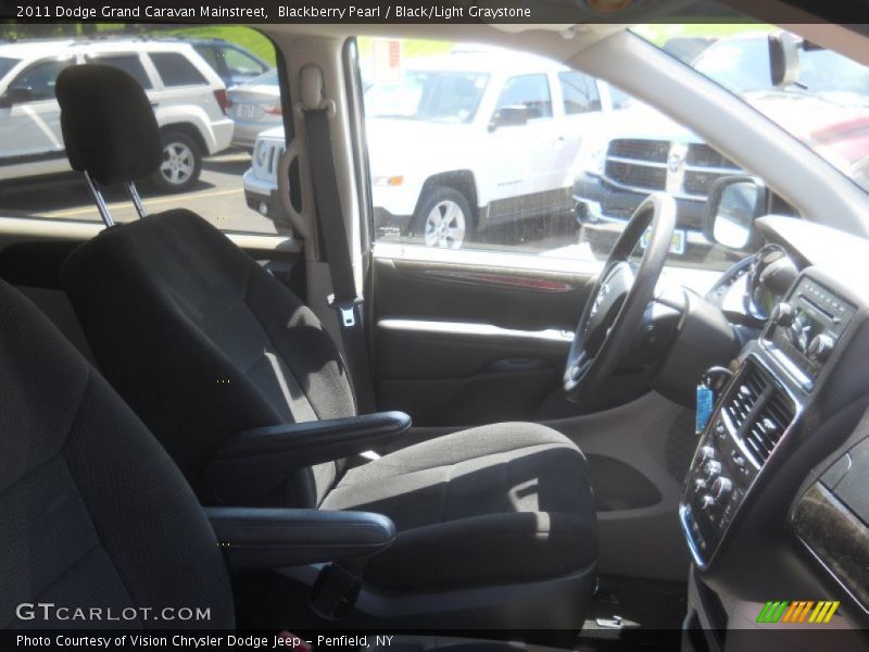 Blackberry Pearl / Black/Light Graystone 2011 Dodge Grand Caravan Mainstreet