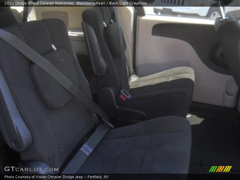 Blackberry Pearl / Black/Light Graystone 2011 Dodge Grand Caravan Mainstreet