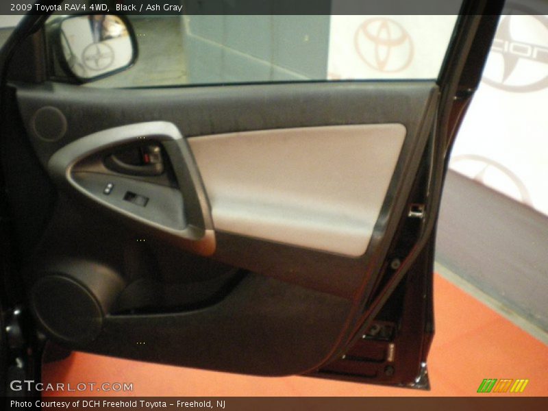 Black / Ash Gray 2009 Toyota RAV4 4WD