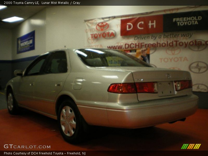 Lunar Mist Metallic / Gray 2000 Toyota Camry LE
