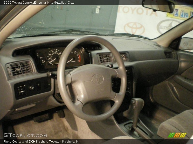 Lunar Mist Metallic / Gray 2000 Toyota Camry LE