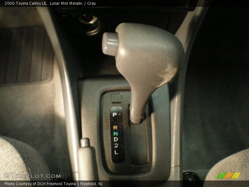 Lunar Mist Metallic / Gray 2000 Toyota Camry LE