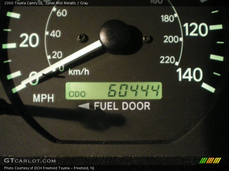 Lunar Mist Metallic / Gray 2000 Toyota Camry LE