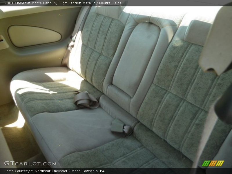 Light Sandrift Metallic / Neutral Beige 2001 Chevrolet Monte Carlo LS