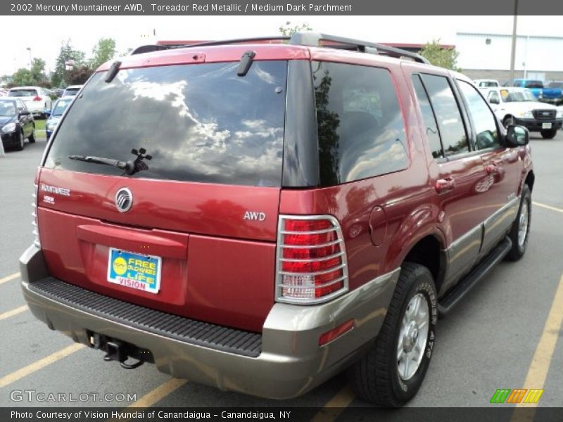 Toreador Red Metallic / Medium Dark Parchment 2002 Mercury Mountaineer AWD