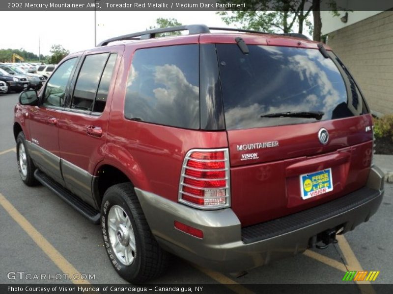 Toreador Red Metallic / Medium Dark Parchment 2002 Mercury Mountaineer AWD