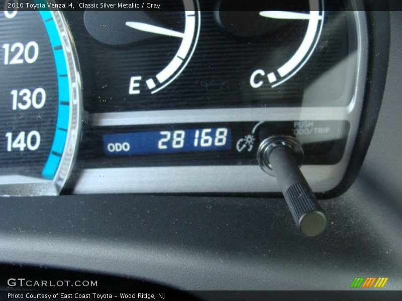Classic Silver Metallic / Gray 2010 Toyota Venza I4