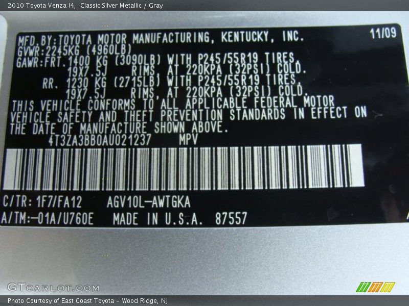 Classic Silver Metallic / Gray 2010 Toyota Venza I4
