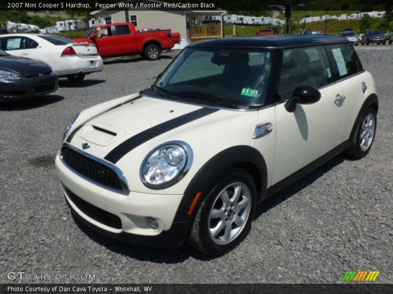 Pepper White / Rooster Red/Carbon Black 2007 Mini Cooper S Hardtop